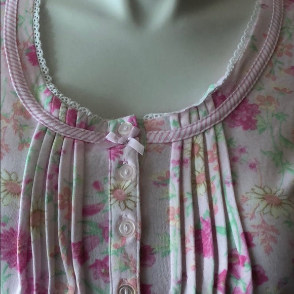 Miss Elaine Other - MISS ELAINE Nightgown Knee Length NWT sz S